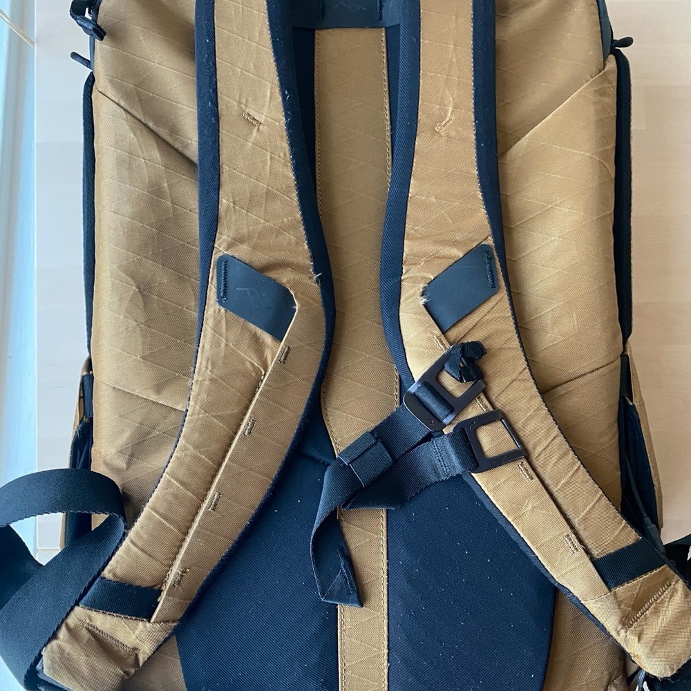 Peak design everyday backpack - image 10